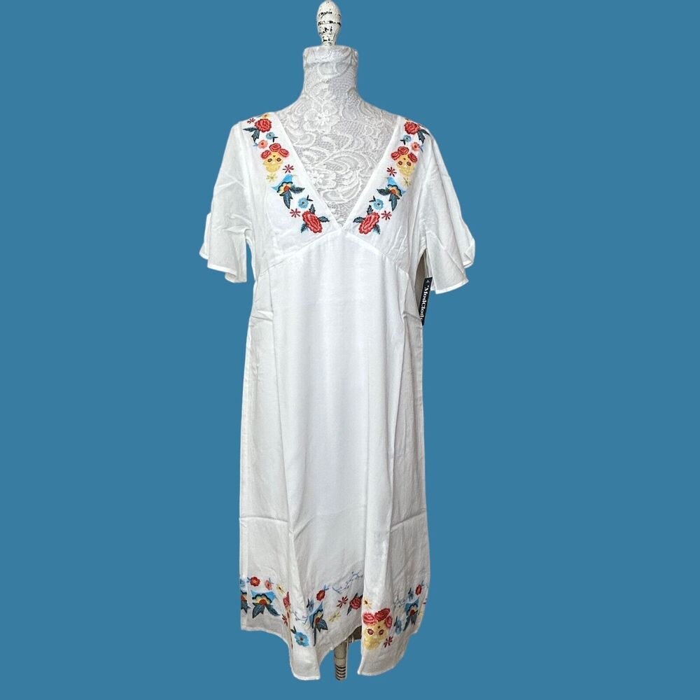 ModCloth V-Neck Candy Skull Sweetness Embroidered Dress Boho White Women's 6 NWT